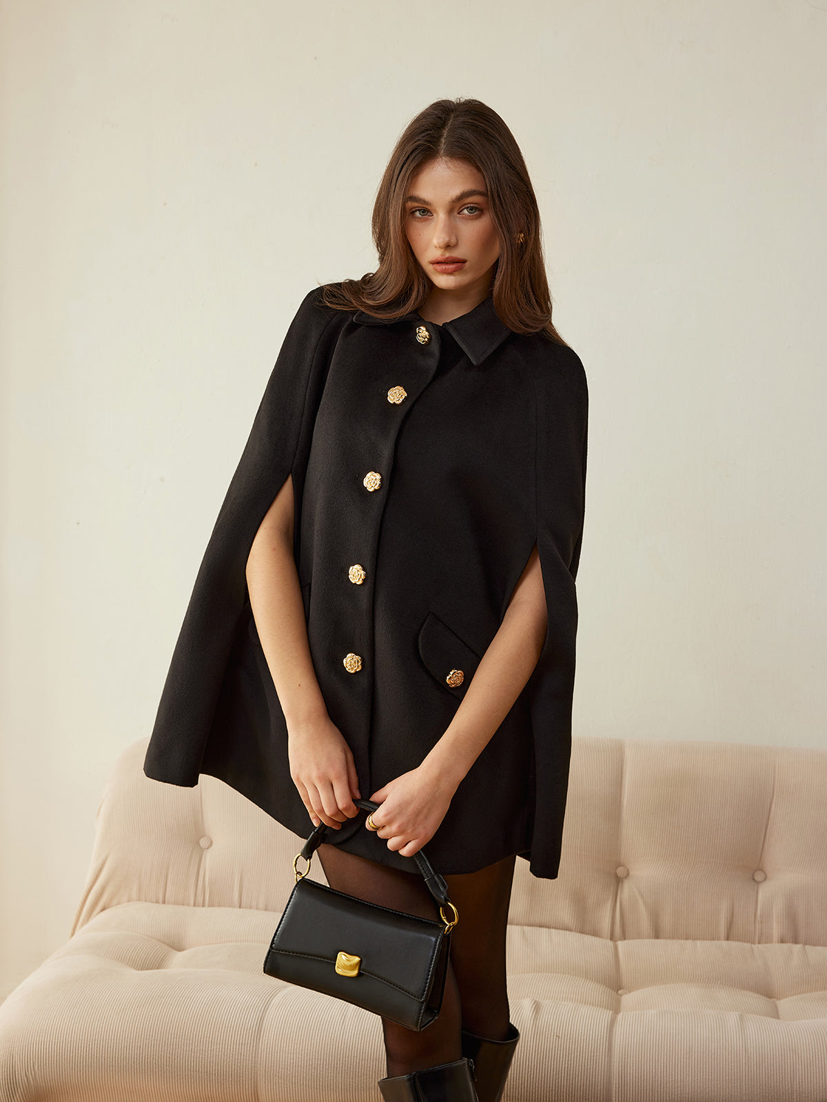 Luxe camellia overslagcape