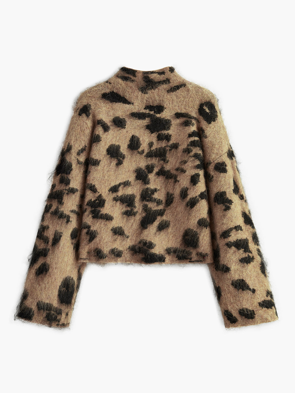 Luxurious fluffy knit with animal print