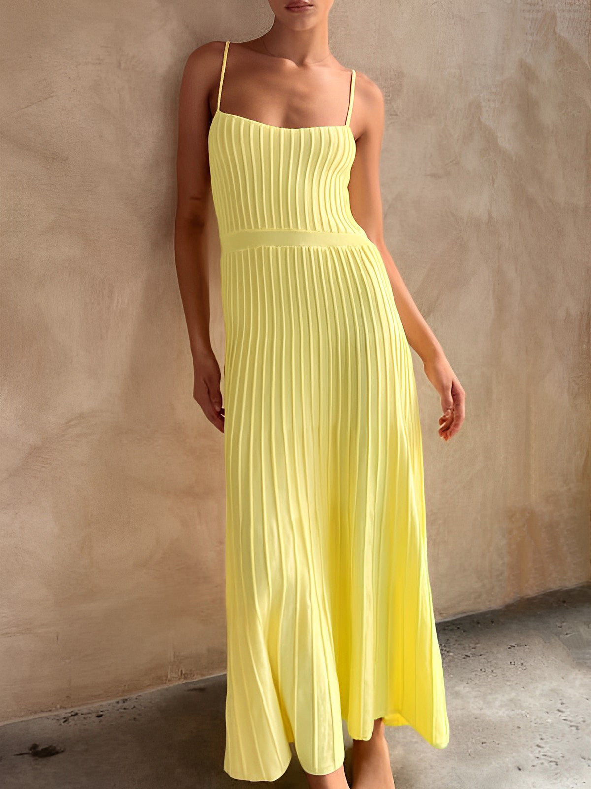 Eleganza ribbed midi dress 