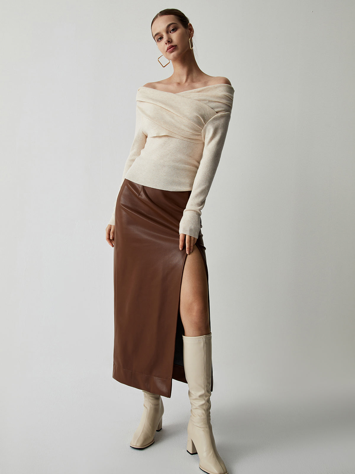 Bella Luxe off-shoulder knitted top 