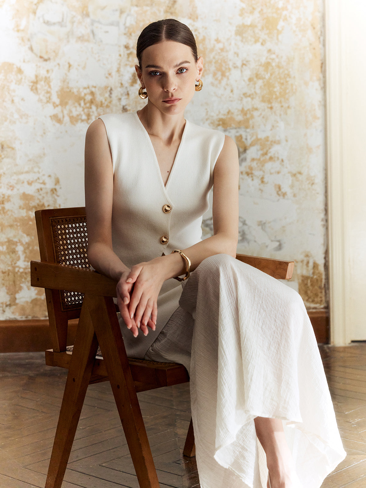 Luxknit plain vest 