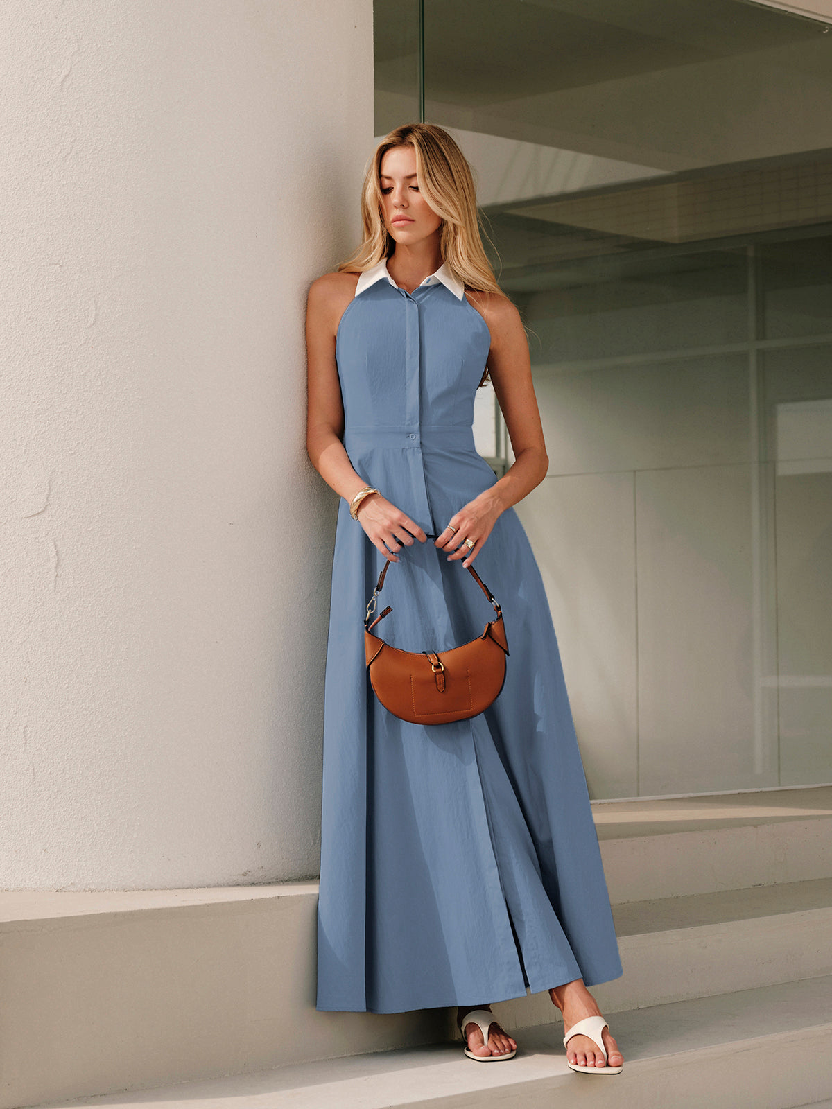 Eleganza Mouwloze Jurk met Knoopsluiting